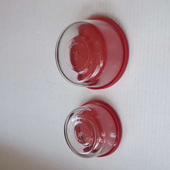 4/$40 New Glass Containers With Fitted Lids - Set of 2 (4 pc.) Small Round - Picture 2 of 7